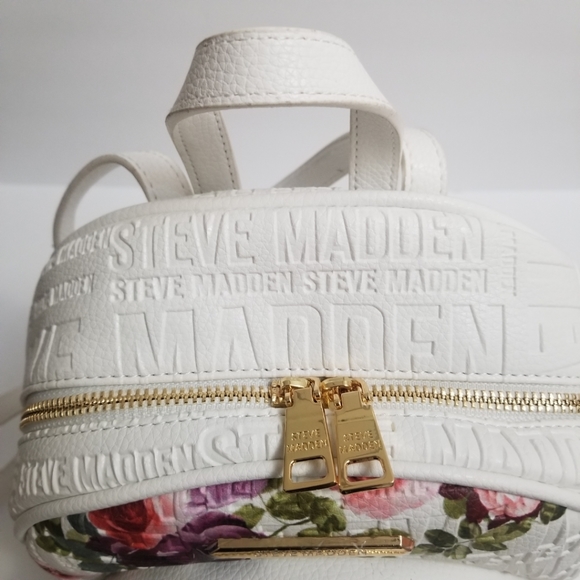🆕️⬇️Steve Madden Bjordan White Floral Logo Backpack - Picture 8 of 16
